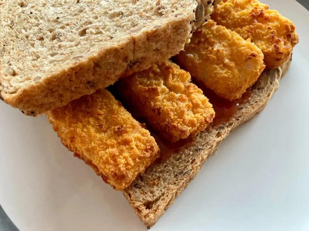 Fish stick sandwich