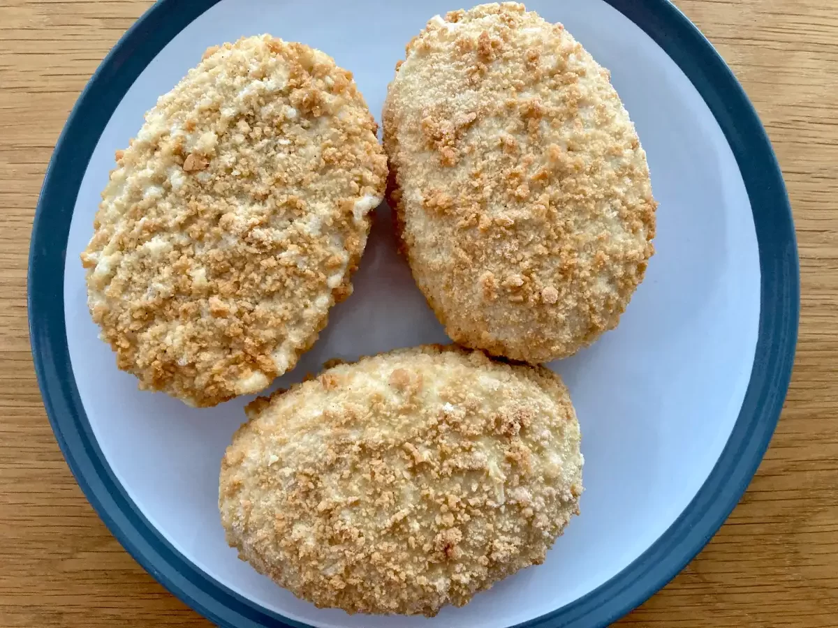 Frozen chicken kievs